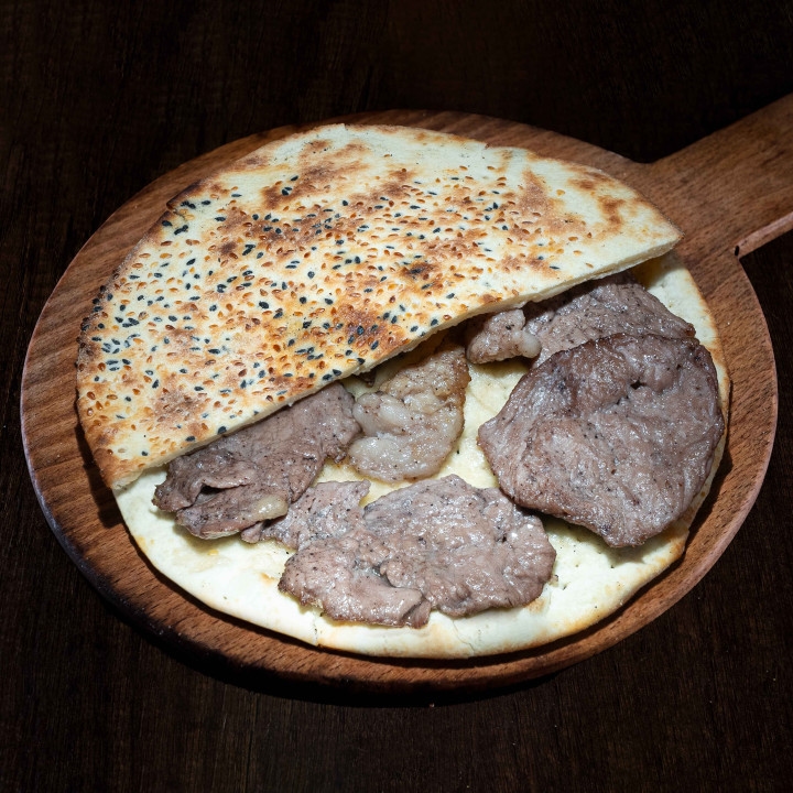  Lamb steak in pita 150 G