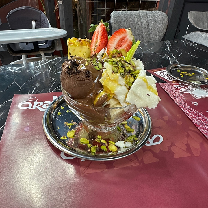 سلطة فواكه نوتيلا.jpg