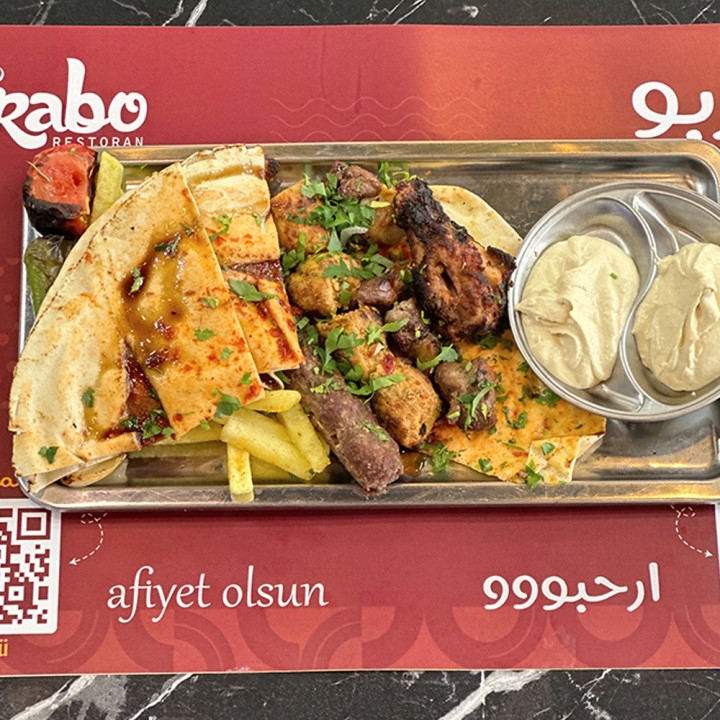 Mix grill meal