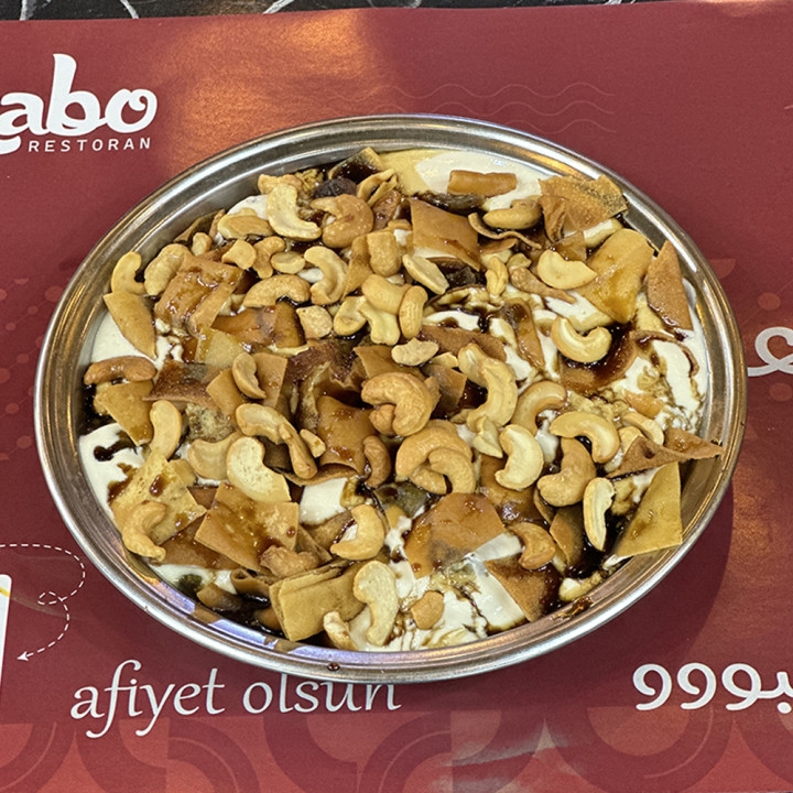 فتة يالنجي.jpg