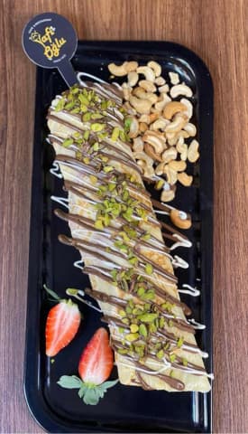كريب رول قشطة وعسل وموز فريز