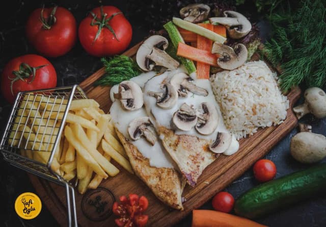 شرائح دجاج بالفطر