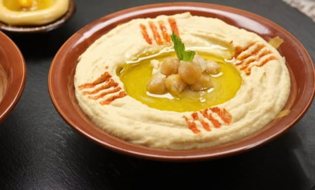 hummus